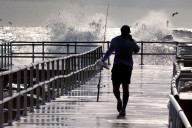 Hurricane Erin picking up steam as it edges along the East Coast