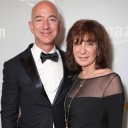 Jeff Bezos' Mom Jackie Bezos Dead at 78