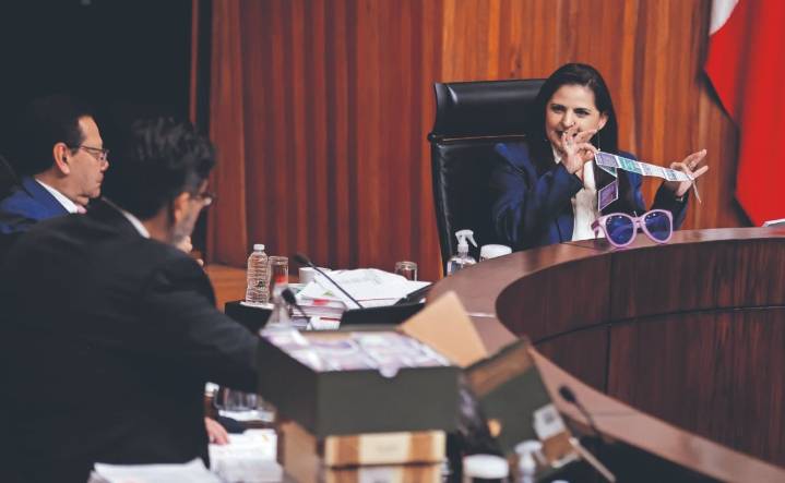 Tribunal Electoral ignora los acordeones y avala la elección del Poder Judicial