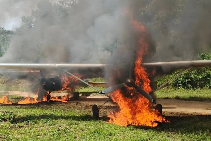 Fanb se adjudicó destrucción de dos aeronaves y un narcolaboratorio en Apure (VIDEO)