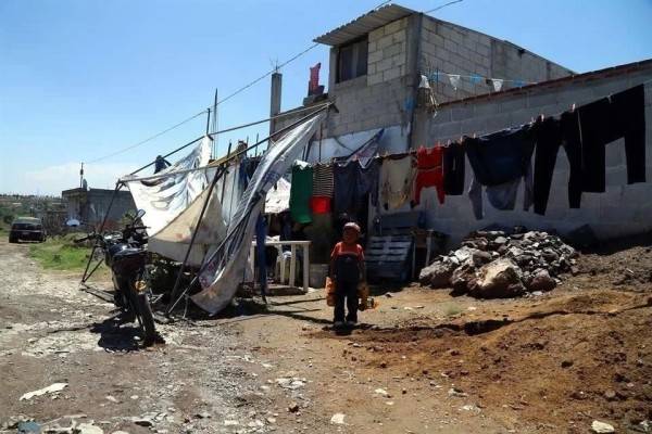 Estiman 73% de niños en pobreza extrema sin acceso a salud