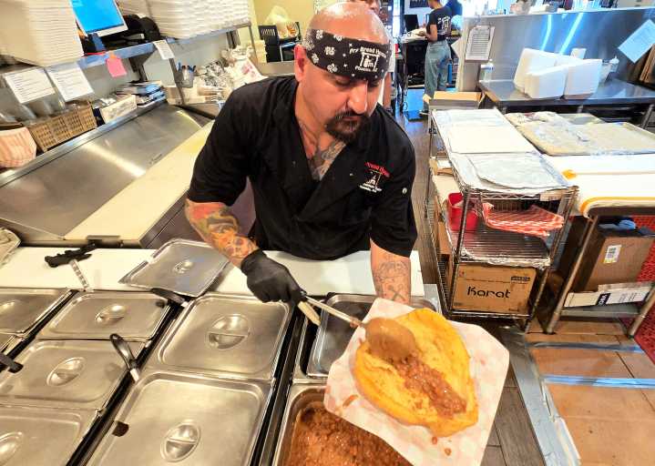 Phoenix spot captures family frybread recipe in every bite