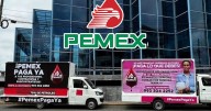 Usan vallas móviles para exigir pagos a Pemex en Tabasco