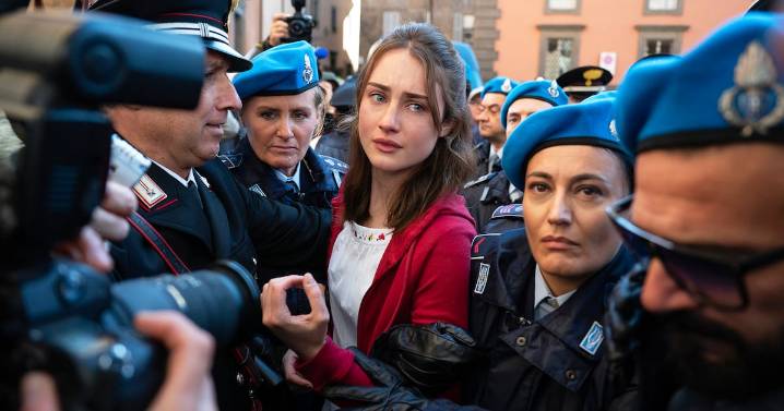 ‘Twisted Tale’: Amanda Knox Tells Her Scandalous Story in Hulu Series