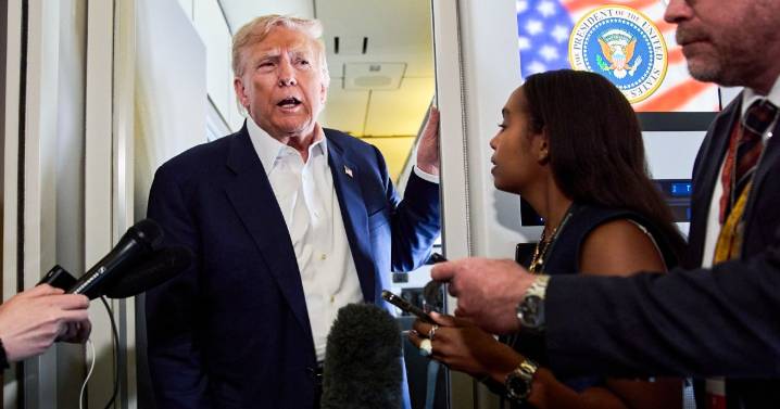 Live updates: Trump announces new tariffs as stock market dips