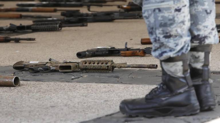 FGR reporta 12 personas condenadas por delitos y destrucción de 2 toneladas de droga en julio en Sinaloa