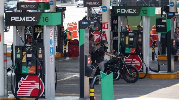 Profeco extorsionó a gasolineros para financiar campañas,s egún consta en carpeta de la FEMDO