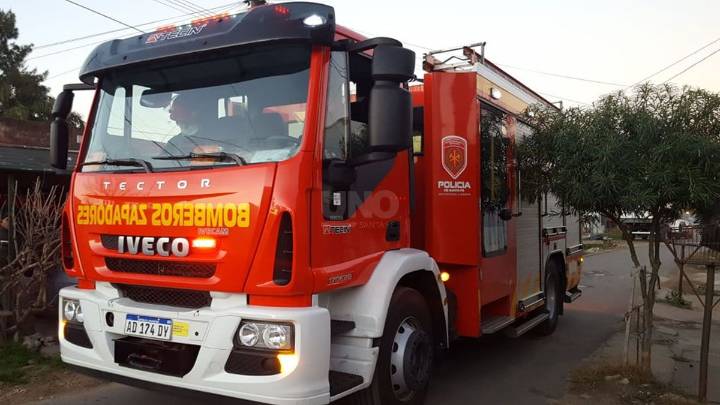 Violencia extrema y ajuste de cuentas: incendiaron una vivienda en Bº Villa Hipódromo vinculada a un homicidio
