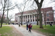 Canadian Harvard students expect to return this fall after summer uncertainty