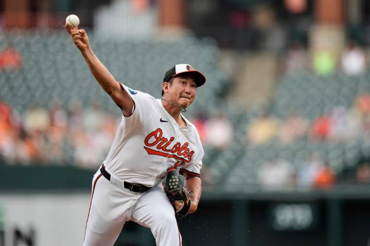 Sugano logra su 10ª victoria y Orioles se imponen 5-3 a Marineros tras larga demora por lluvia – Chicago Tribune