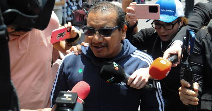 Vidulfo Rosales deja el caso Ayotzinapa; se va con Hugo Aguilar a la SCJN