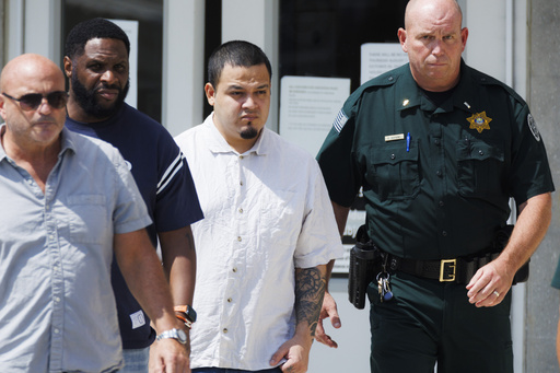 De regreso en Maryland, Kilmar Ábrego García enfrenta deportación al presentarse en oficina de ICE
