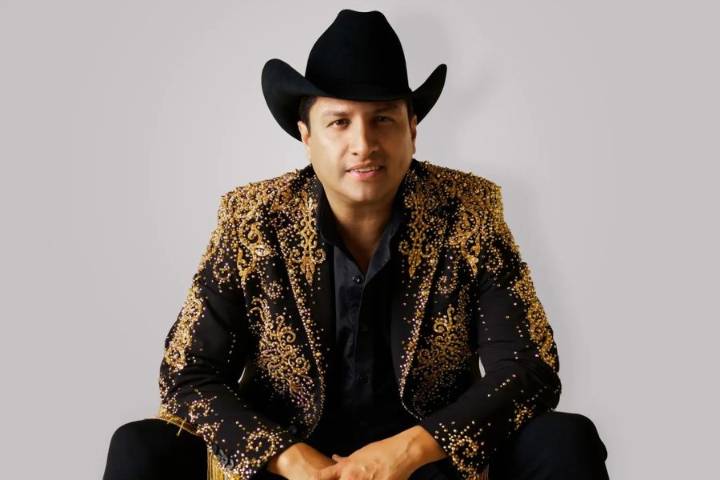 Julión Álvarez estará en Puebla para la fiesta del 15 de septiembre