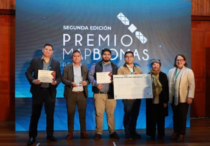 Osinfor gana premio por innovar en monitoreo forestal con IA y datos satelitales