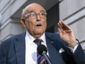 Rudy Giuliani suffers fractured vertebrae in New Hampshire collision