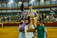 Samuel Navalón abre la puerta grande en Saint Gilles