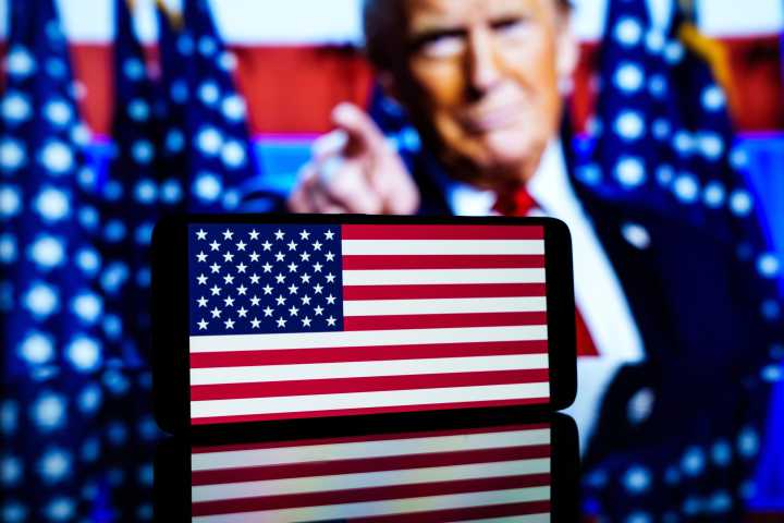 Flag Burning Ban: Trump Signs Bold Order