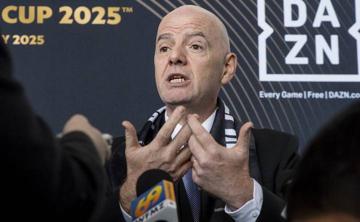 Infantino se pronuncia tras violencia en partido de Independiente vs U de Chile