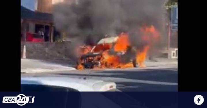 Carlos Paz: se incendió una camioneta en plena avenida Cárcano