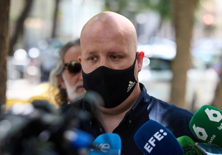 El empresario que financió a Alvise denuncia que ha sido obligado a transferir 1,2 millones a punta de pistola