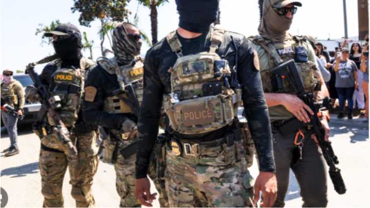Más de 100 mil estadounidenses se alistan para unirse a ICE tras convocatoria de Trump