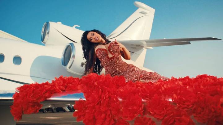 Cardi B Shares Video for New Jay-Z-Sampling Song “Imaginary Playerz”: Watch