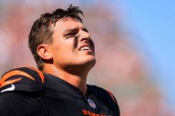 Ex-Bengals Coach Can’t Stop Pitching Trey Hendrickson to Zac Taylor After Disappointing Preseason Loss A behind-the-scenes look at how an ex-coach’s persistent texts about Trey Hendrickson could shape