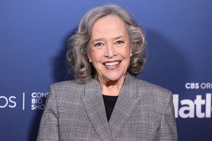 Cele|bitchy | Kathy Bates on possibly retiring: âI would miss being the center of attentionâ