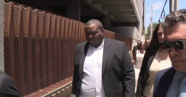 Singer Sean Kingston sentenced to prison in federal fraud case