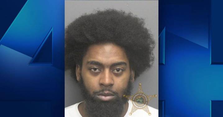 Evansville man accused of exposing self around kids on first day of school
