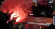 Video: incendio en el Eje Cafetero, a un costado de almacén de madera, deja una vivienda afectada