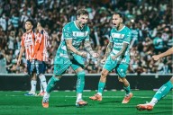Perdona Chivas y cae 1-0  ante Santos; Pulido falló penal