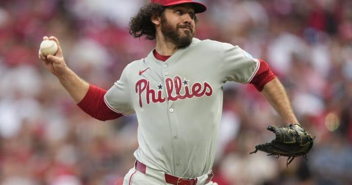Phillies put struggling reliever Jordan Romano on injured list and release Joe Ross