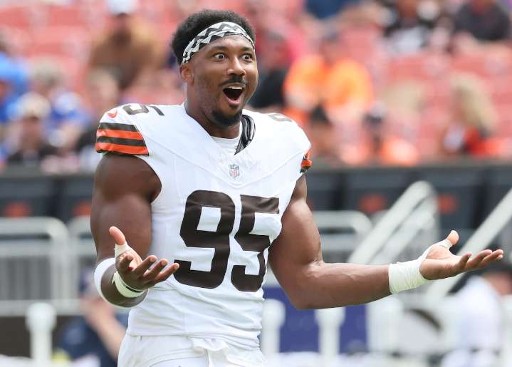 Should the return for Micah Parsons make Browns rethink approach to Myles Garrett’s trade request?