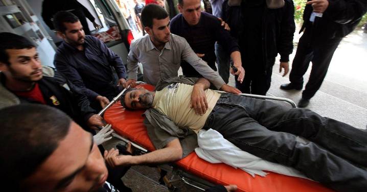 Israel mata a 19 personas en un ataque a un hospital de Gaza, entre ellos cuatro periodistas