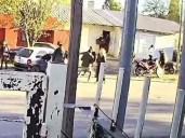 Locura al volante en Córdoba: se pelearon en un "after" clandestino y a la salida los atropelló con el auto