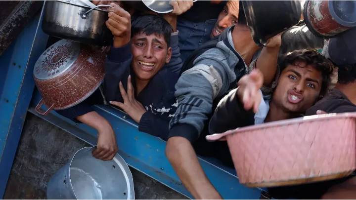Gaza: ascienden a 315 las muertes por hambre en medio de los ataques de Israel