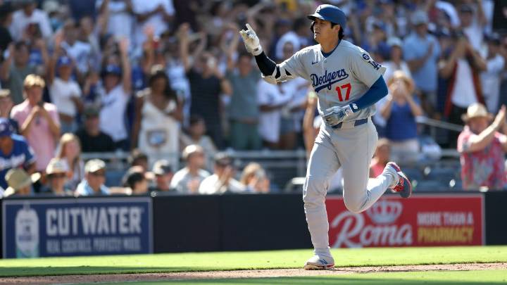 Shohei Ohtani high-fives a heckler after home run in rivalry win over Padres
