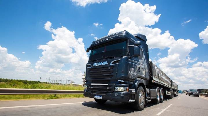 Habilitan la libre circulación de camiones bitrenes en todas las rutas nacionales