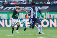 El panameño Díaz salva a León con 1-1 en casa y el líder Pachuca queda en riesgo