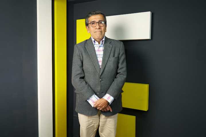 Luis Arias: "El MEF es complaciente y casi servil al Congreso"