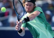 Carlos Alcaraz doblega a Rublev y enfrentará a Alexander Zverev en las semifinales del Masters 1.000 de Cincinnati