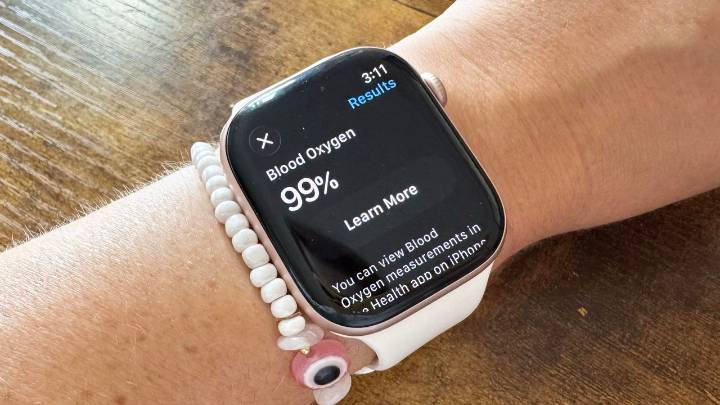 Apple brings back blood oxygen monitoring to latest Apple Watches