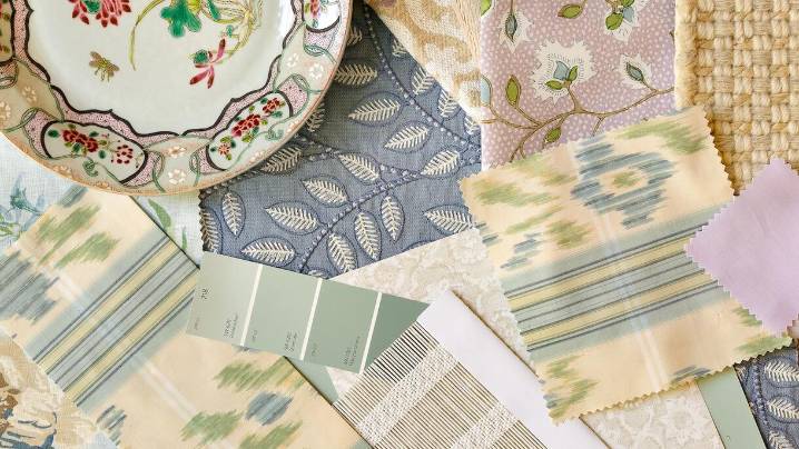 Charlotte Moss’s garden of lilac linen, soft blue florals and pale green paint