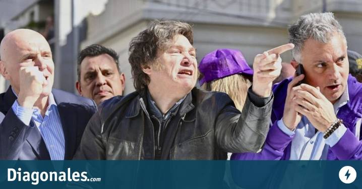 Imágenes y testimonios de la previa: Los insultos y las provocaciones de Espert y Milei en Lomas de Zamora