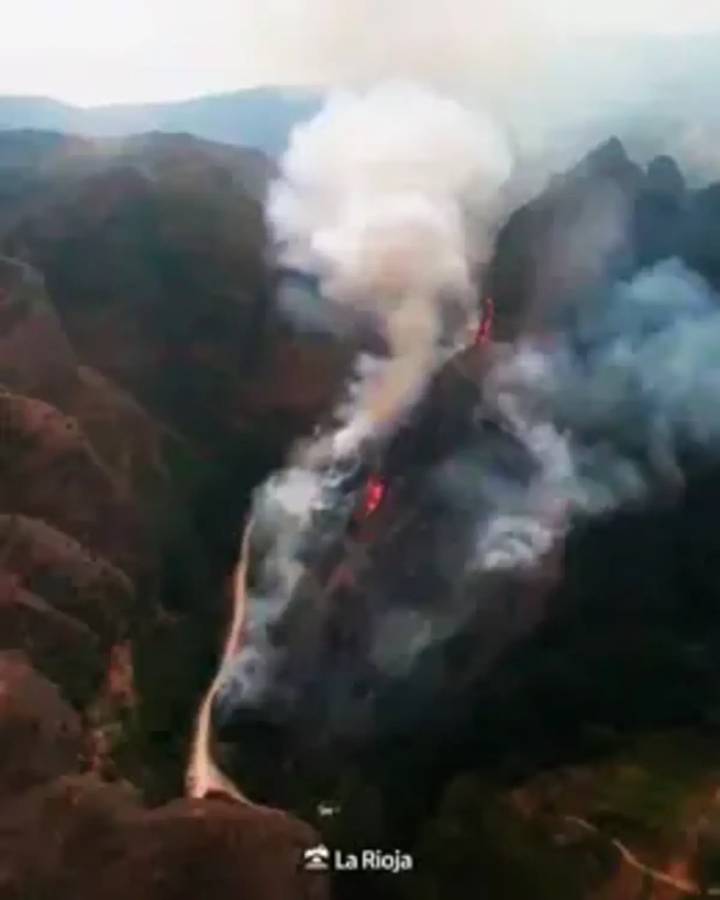 Extinguidos los incendios de Peñas de Viguera y Pico Sanchón