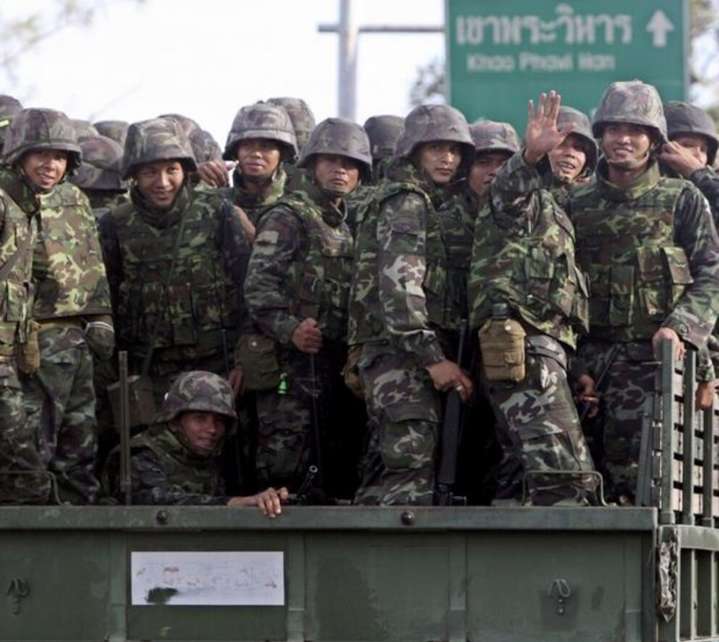Soldado tailandés herido por mina terrestre puede reavivar tensión con Camboya