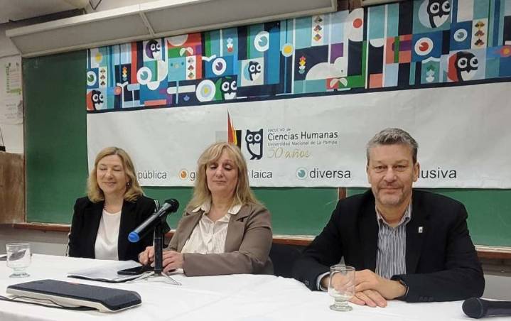 Primer Congreso Educativo Pampeano: 1200 docentes inscriptos
