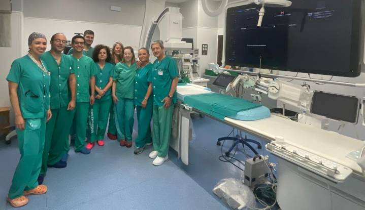 El equipo de Cardiología Intervencionista del Hospital Universitario de Badajoz, reconocido en los premios 'Magda Heras' More