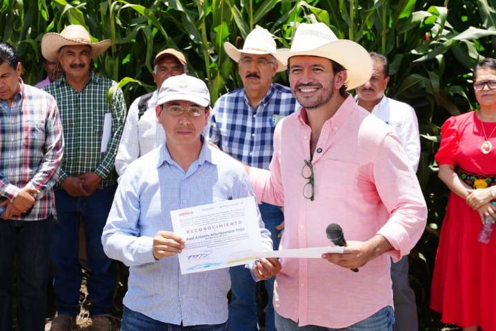 Constatan avances históricos en tecnificación de riego en el Valle del Mezquital